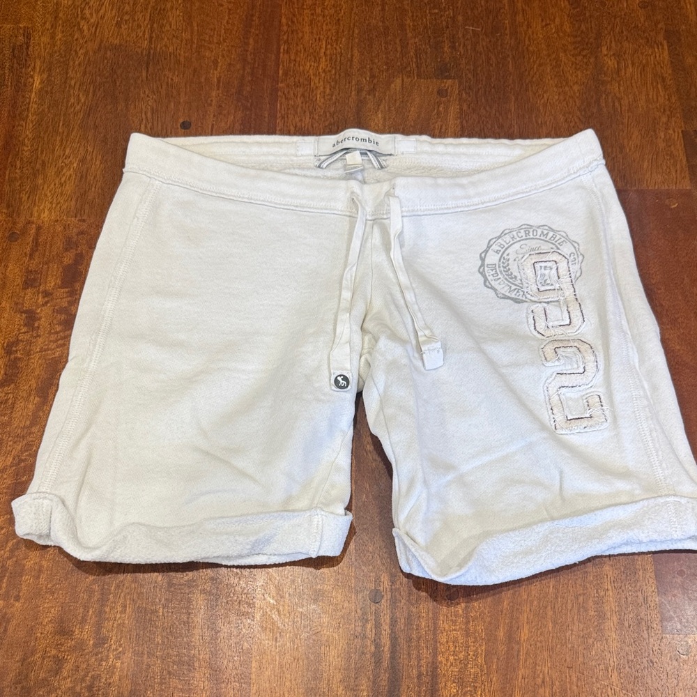 Y2K Abercrombie & Fitch KIDS off White Athletic Shorts with Frayed “92”